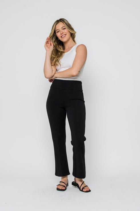 Allie-Kick Crop Flare
